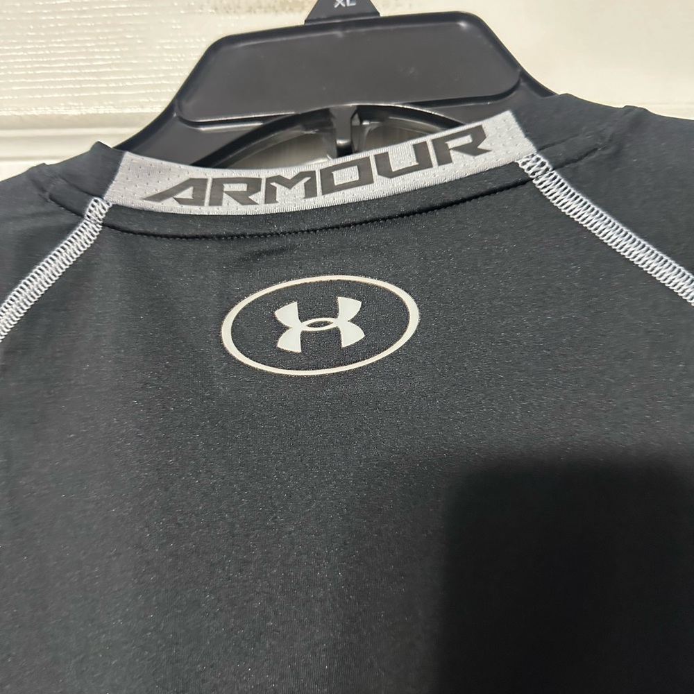Under Armour Heatgear Unisex Short Sleeve Compression Tee - Picture 14 of 15